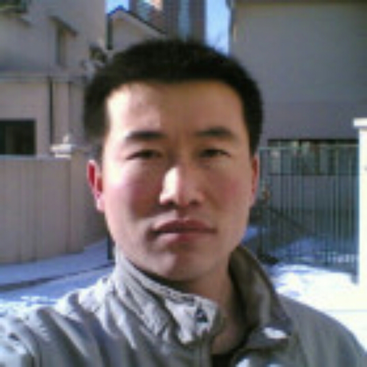 刘明